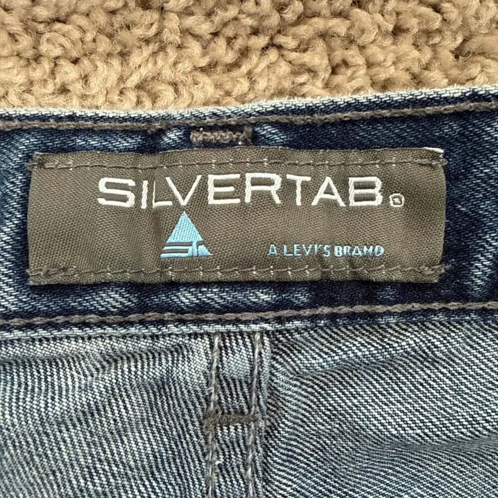 Vintage Levi's SilverTab Loose Fit Baggy Denim Jeans 36x33‎ EUC Skate